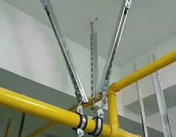 闸阀支撑架的质量要求。价格决定了万全抗震支撑框架的质量。
